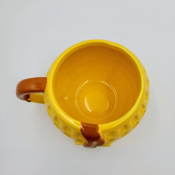 Netflix Stranger Things Ceramic Mug Yellow Waffle Texture 18 oz NIB Cup Read - Picture 4 of 11